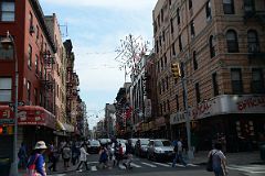 11-1 Looking Up Mott St From Bayard St In Chinatown New York City.jpg